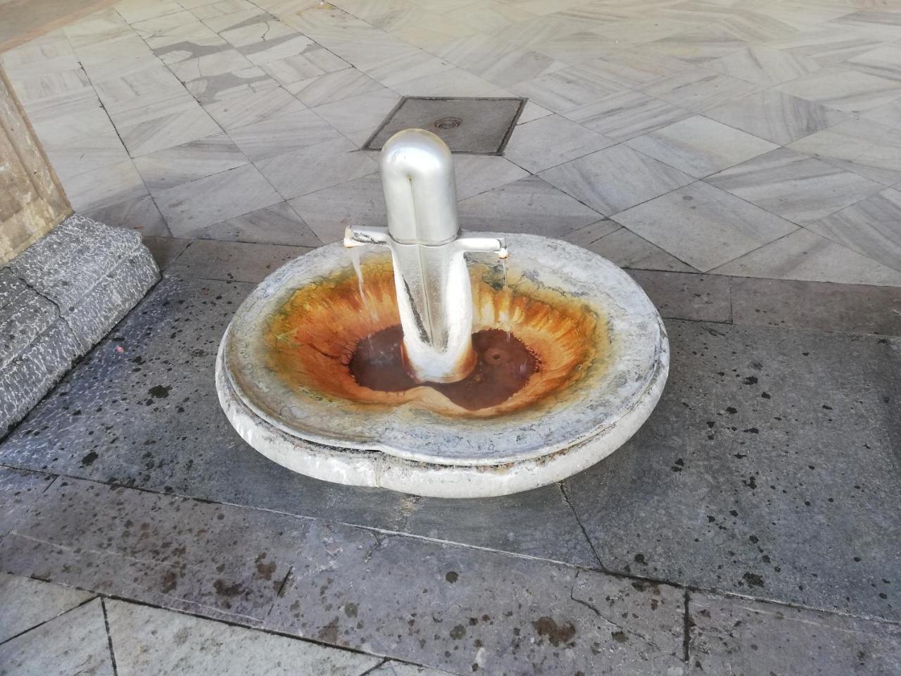 Apartment In City Center - Morassi Κάρλοβι Βάρι Εξωτερικό φωτογραφία